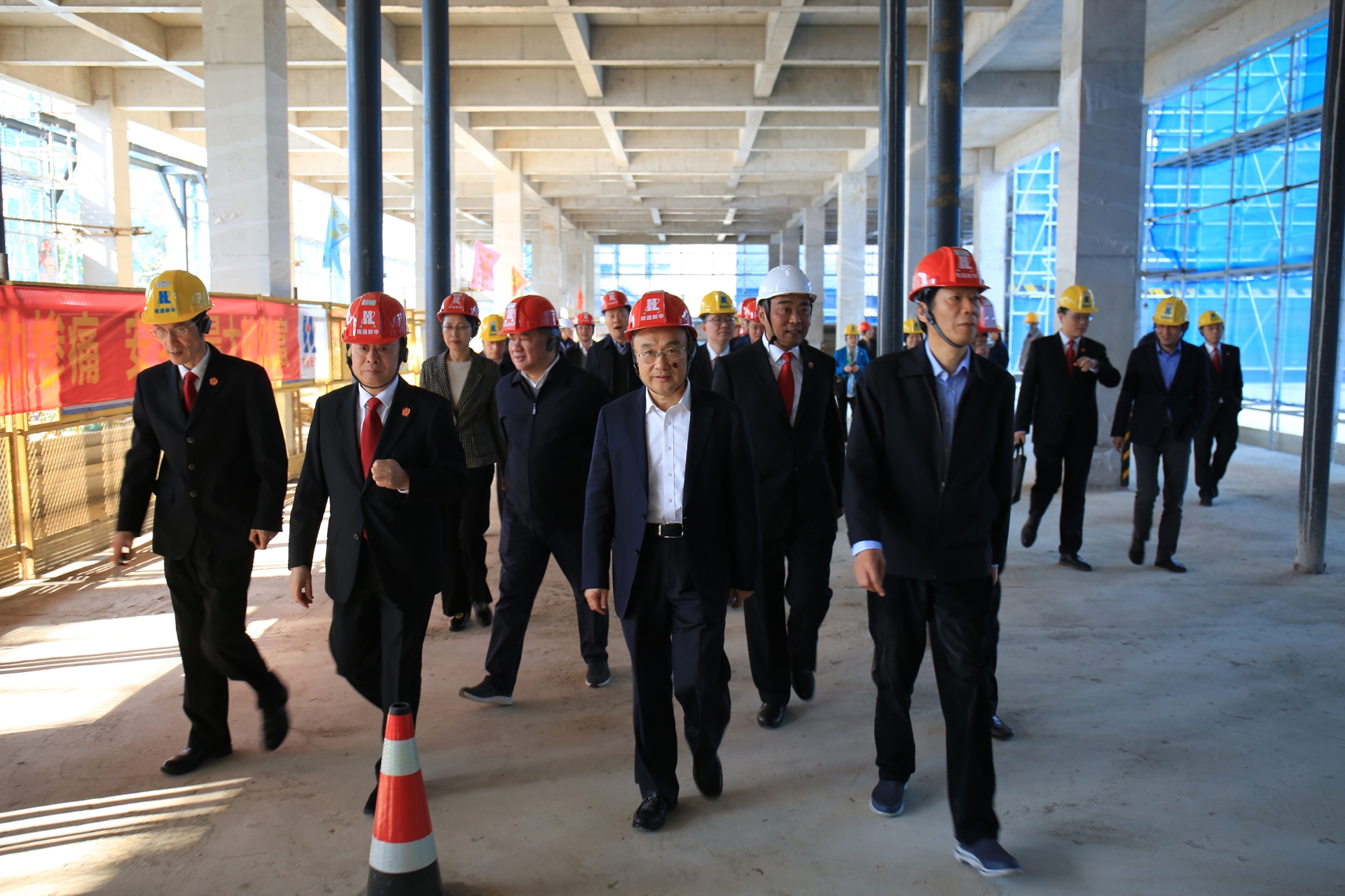 視察現場(chǎng) 視察現場(chǎng)